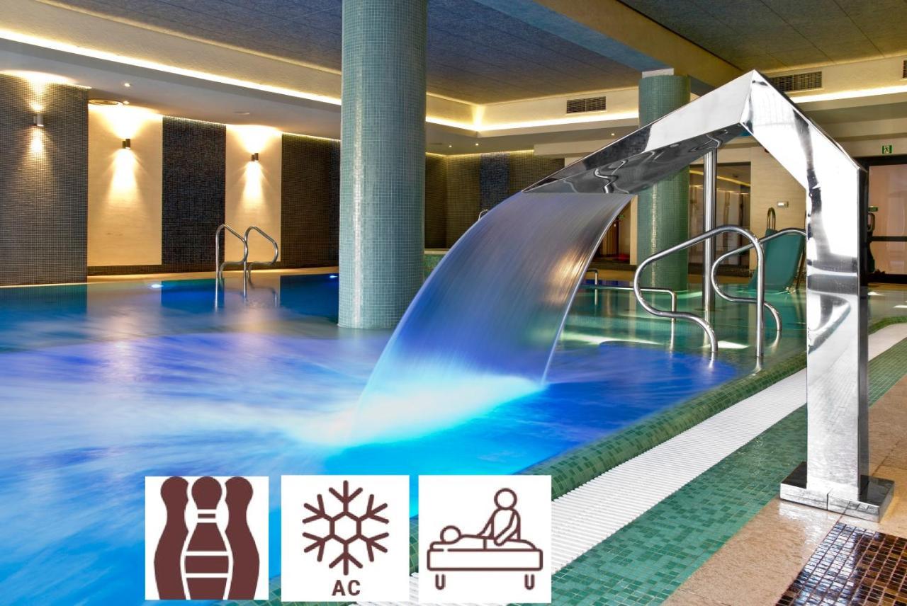 Hotel Mlyn Aqua Spa Biblioteka แอลบลอง ภายนอก รูปภาพ