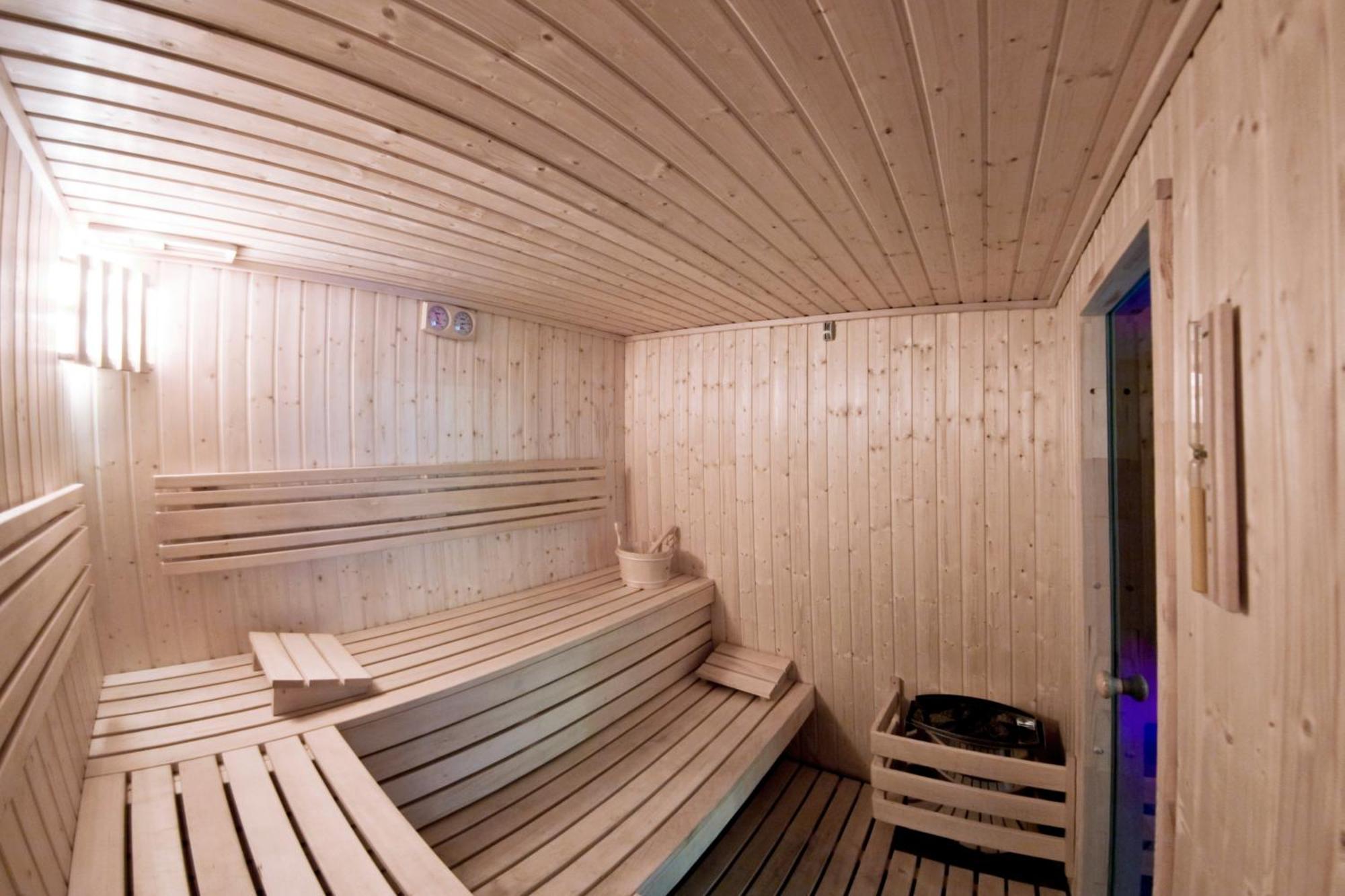 Hotel Mlyn Aqua Spa Biblioteka แอลบลอง ห้อง รูปภาพ